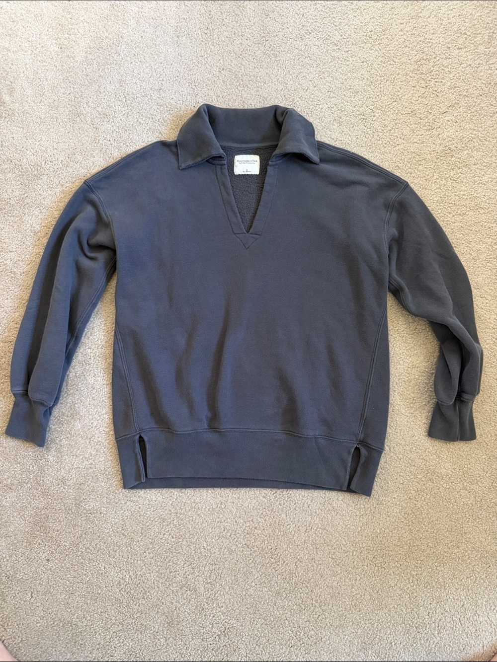 Abercrombie & Fitch women’s  Dark Charcoal Polo Pullover size S